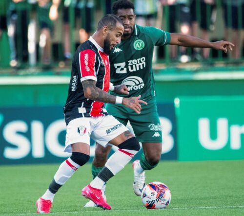 Joinville é atropelado pela Chapecoense e vai lutar contra rebaixamento em quadrangular da morte