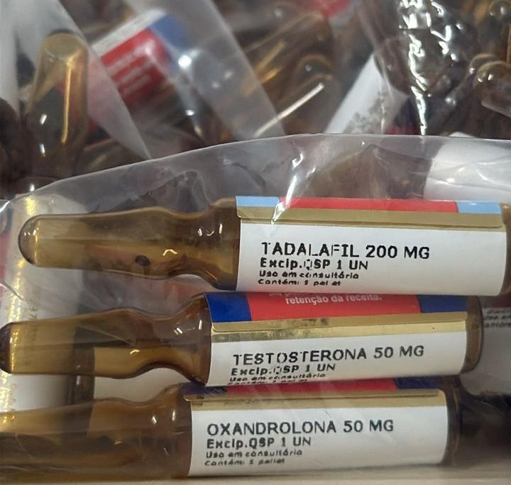 Cerca de R$ 1 milhão em “chips da beleza” são apreendidos e farmácia de manipulação é fechada em Florianópolis