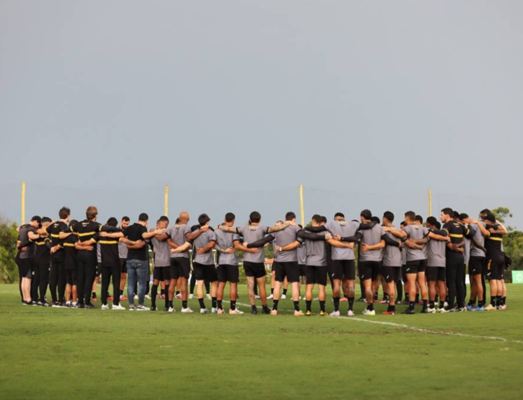 Eduardo Baptista ajusta o Criciúma para duelo contra o Joinville