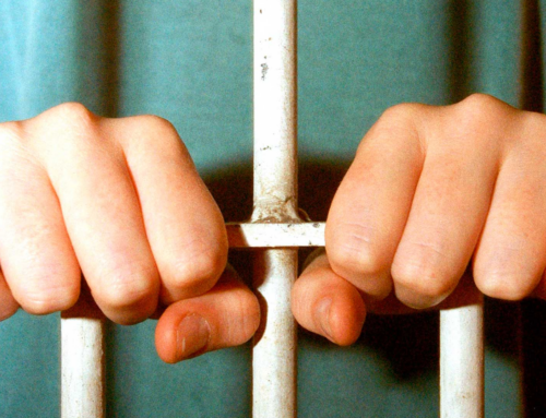 Debate sobre maioridade penal volta à pauta e divide opiniões no Brasil