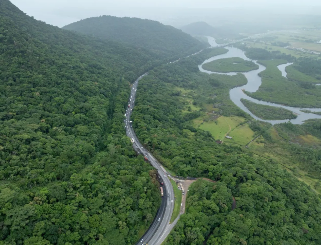 Ministro confirma solução para o Morro dos Cavalos durante agenda em SC