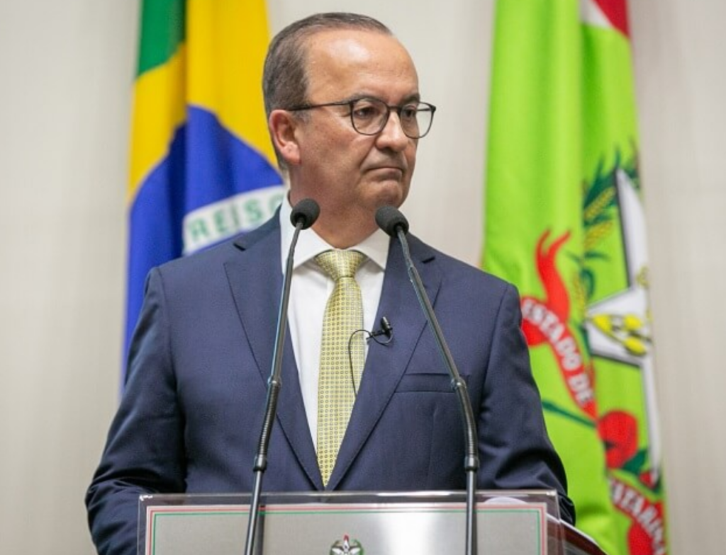 Advogado explica suspensão de lei catarinense sobre cotas raciais