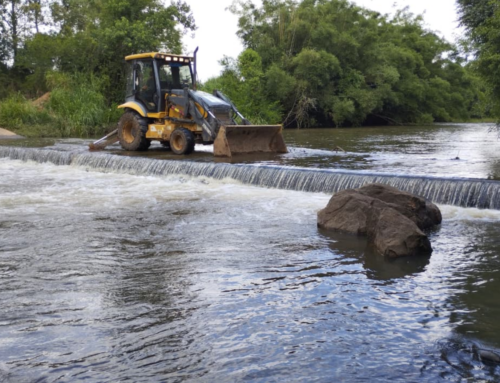 Prefeitura de Turvo intensifica limpeza em pontes baixas para evitar alagamentos