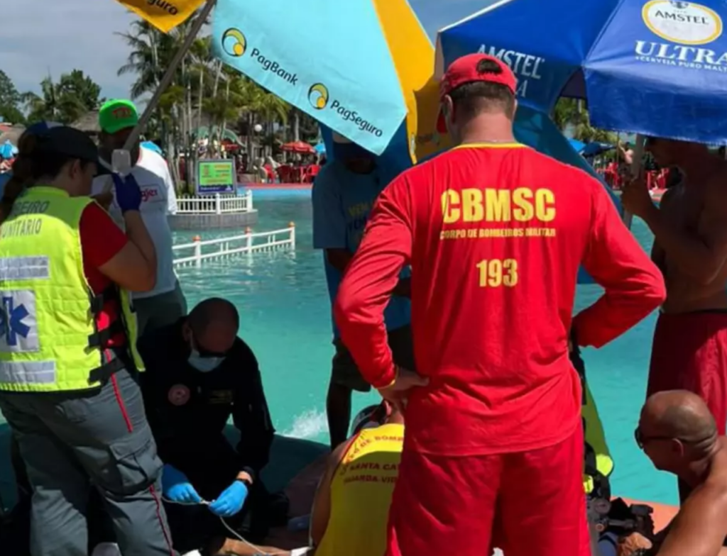 Homem de 27 anos morre após afogamento em parque aquático de Araranguá