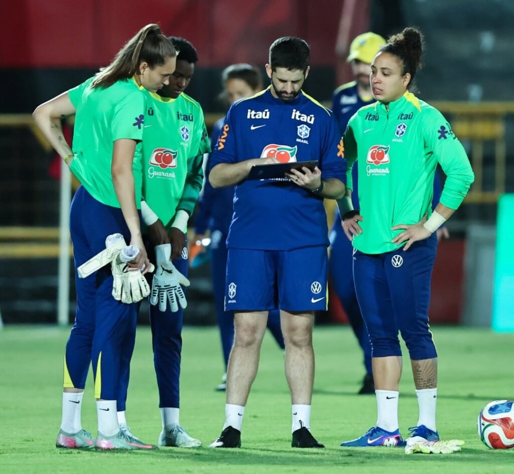 Seleção Brasileira Feminina encara Costa Rica em amistoso nesta sexta-feira