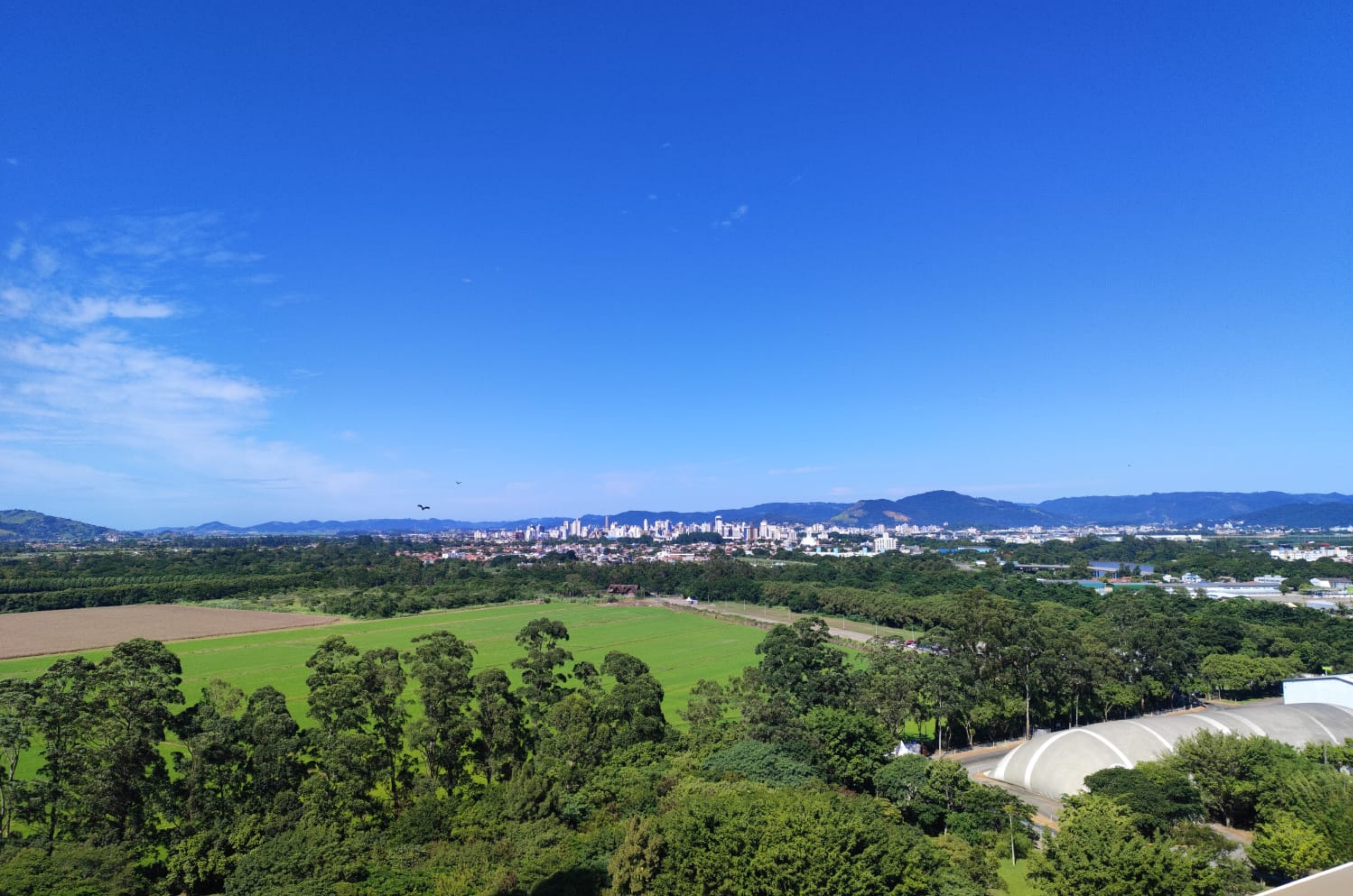 Carnaval em Santa Catarina terá calor intenso e risco de temporais até terça