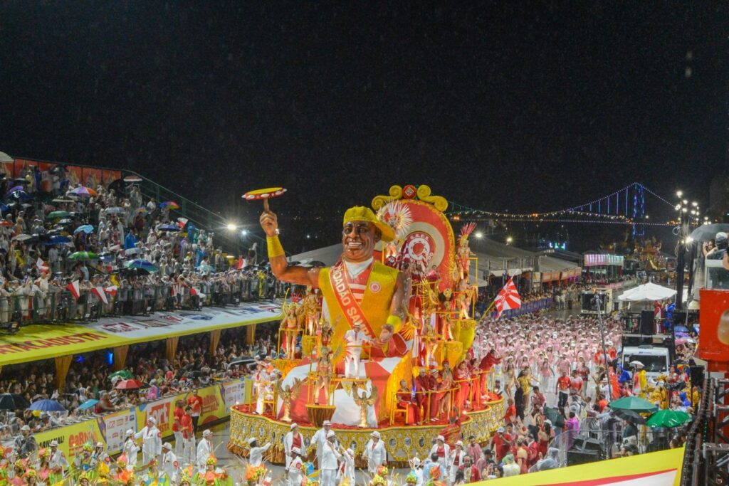 Consulado é campeã do Carnaval de Florianópolis 2026