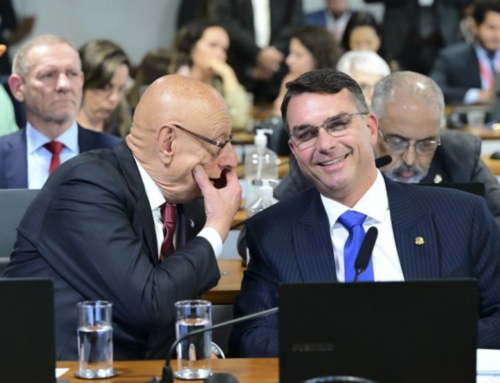 Esperidião Amin pode ser candidato à vice-presidente ao lado de Flávio Bolsonaro, afirma deputado