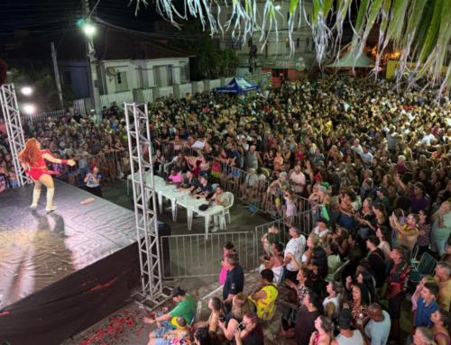 Laguna abre Carnaval 2026 com Baile das Bonecas nesta quinta-feira