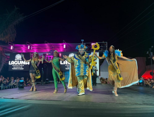 Baile das Bonecas agita Laguna e premia destaques