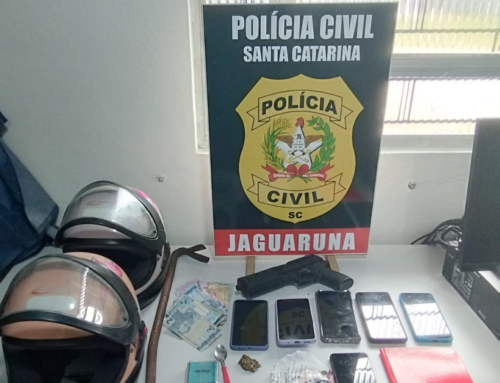 Polícia Civil prende suspeito de roubo e flagra quatro por tráfico em Tubarão