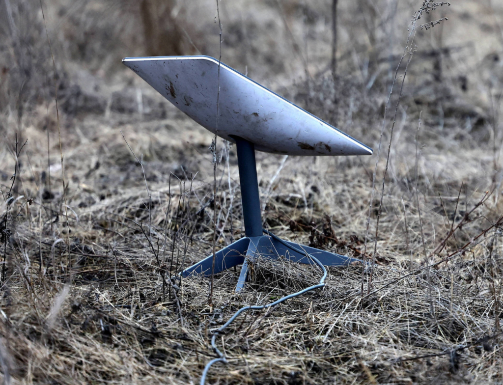 Starlink bloqueia internet usada por tropas russas e afeta ofensiva na Ucrânia