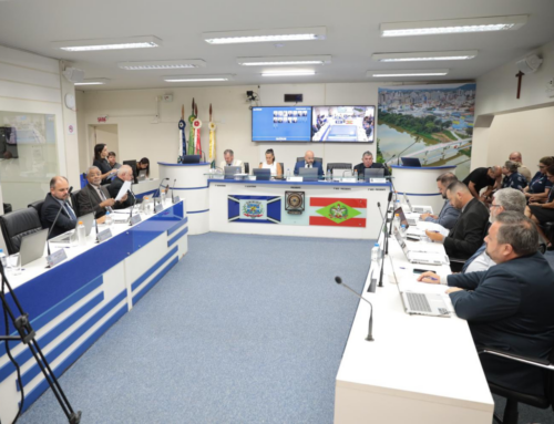 Câmara de Tubarão aprova projeto de “mini reforma organizacional” e cria novos cargos