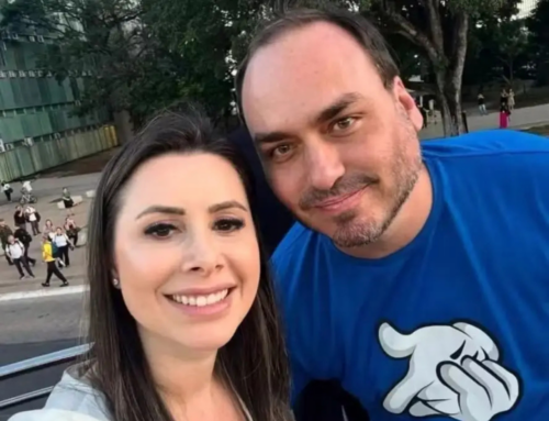 Bolsonaro escolhe Carol de Toni e Carlos como candidatos ao Senado em Santa Catarina