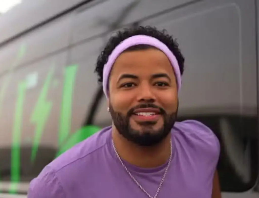 Influenciador Hytalo Santos é condenado a 11 anos por pornografia com menores