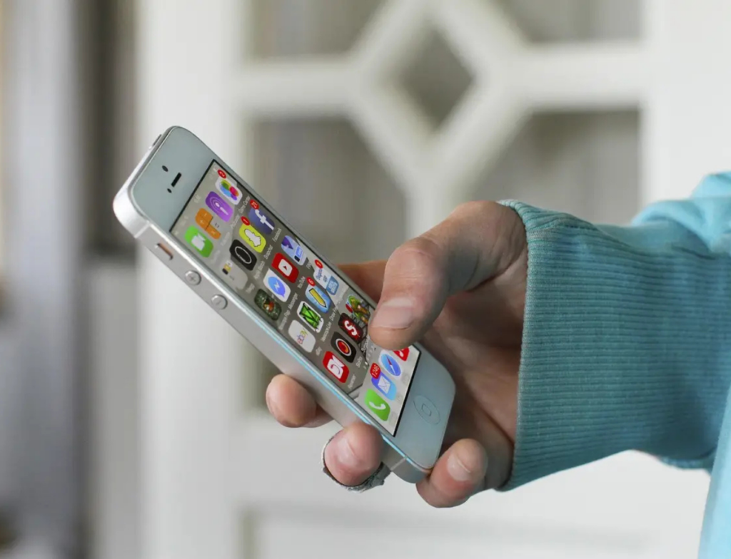 Imposto de Renda 2026: como organizar documentos pelo celular