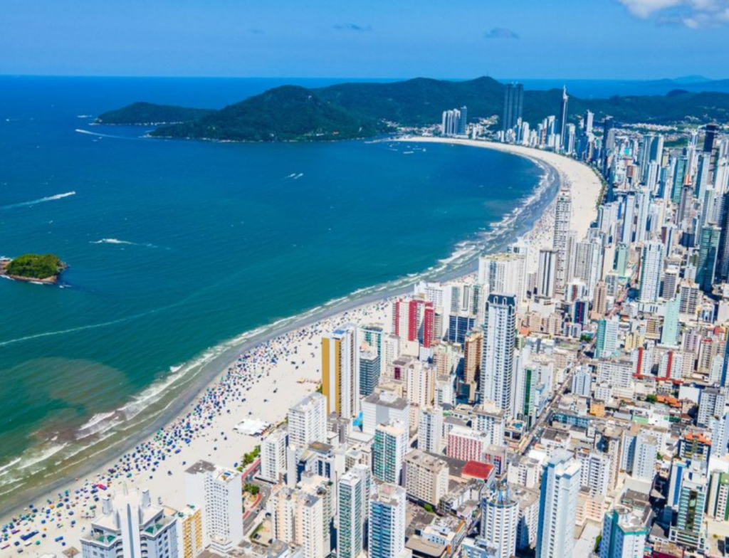 Confira o funcionamento dos serviços de Balneário Camboriú no Carnaval