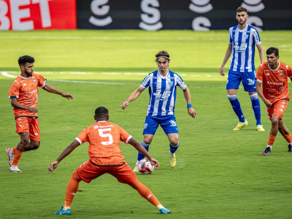 Eliminação no Catarinense leva o Avaí à disputa da Taça ACESC 70 Anos