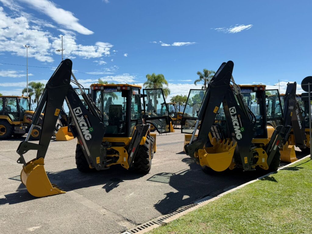 Florianópolis recebe novos equipamentos para infraestrutura