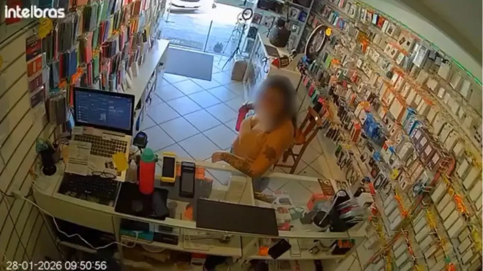 MPSC apura caso de racismo contra atendente em loja de Florianópolis