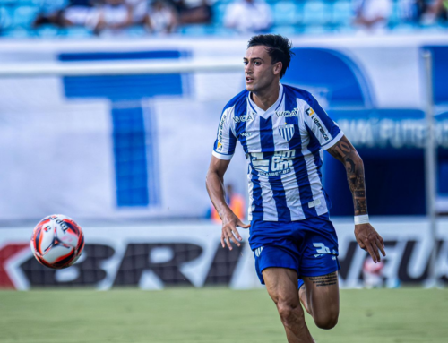 Nico Cabral celebra primeira vitória na Ressacada