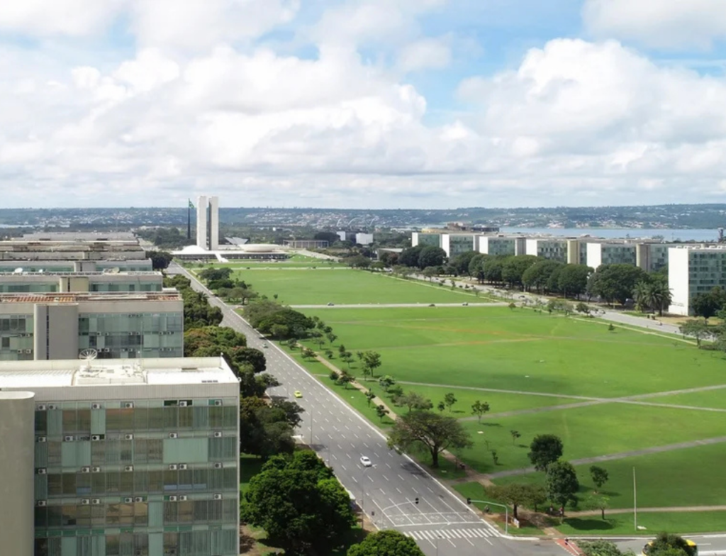 Brasil segue entre os piores na percepção de corrupção