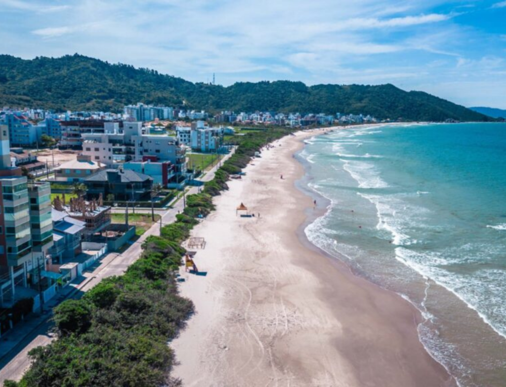 Grande Florianópolis tem 73% dos pontos próprios para banho