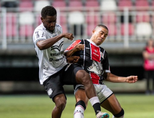 Figueirense goleia Joinville e decide permanência no Scarpelli