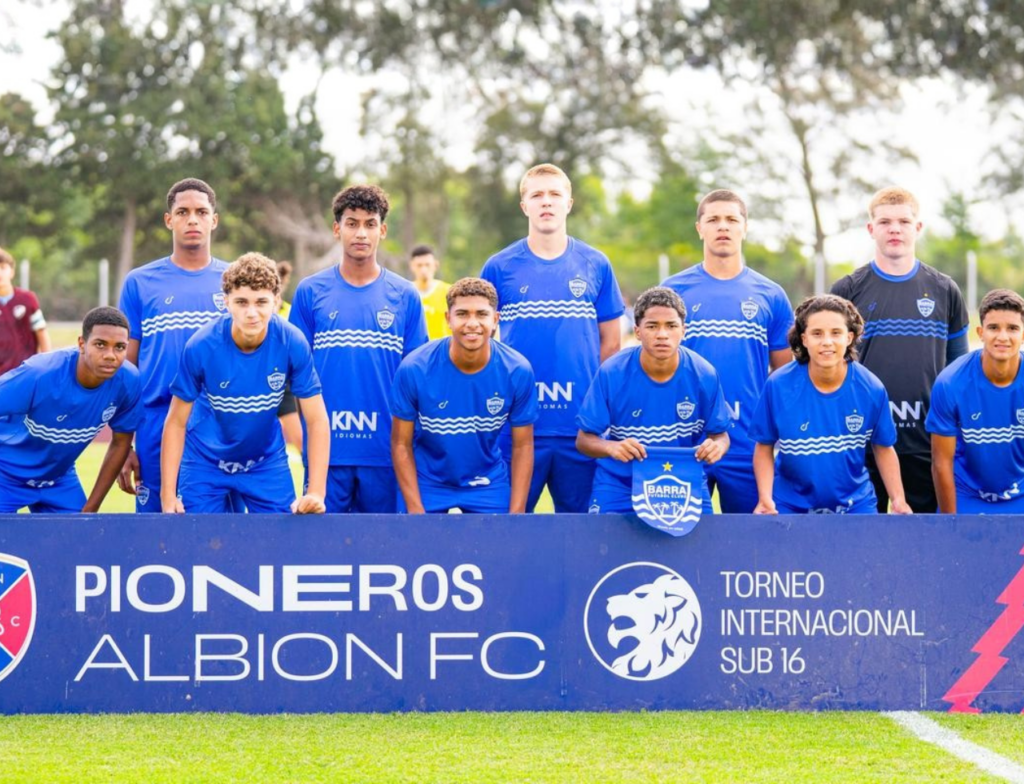 Barra FC disputa final da Copa Pioneros no Uruguai