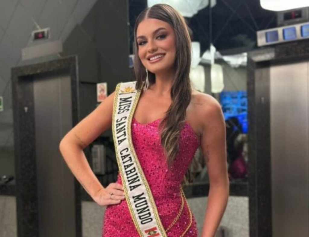 Jovem de Itajaí avança em concursos de beleza e disputa título nacional