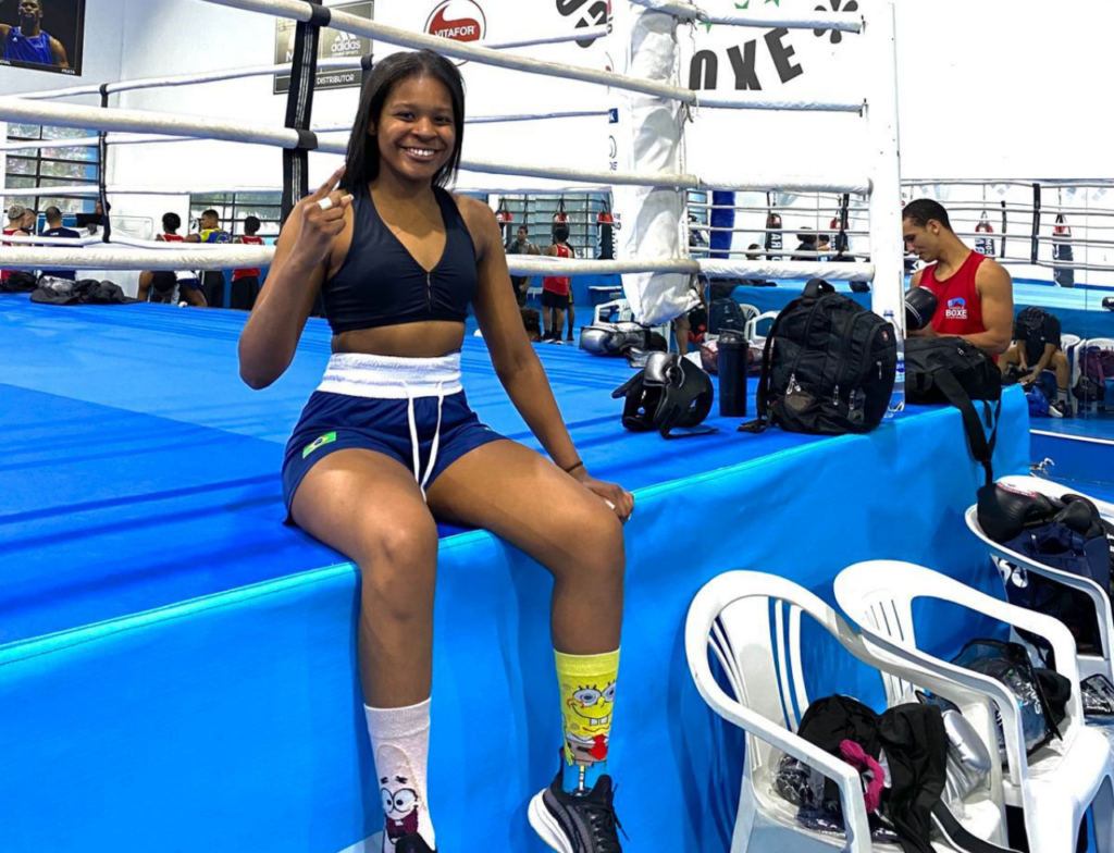 Aos 17 anos, atleta de Criciúma vai representar o Brasil em torneio europeu de boxe