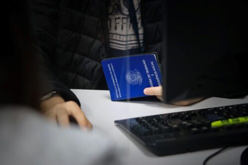 Sine de SC oferta mais de 8,8 mil vagas de emprego em diversas regiões