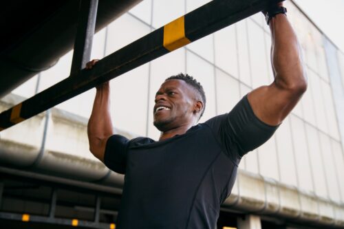 Veja 10 exercícios para fortalecer o tronco superior