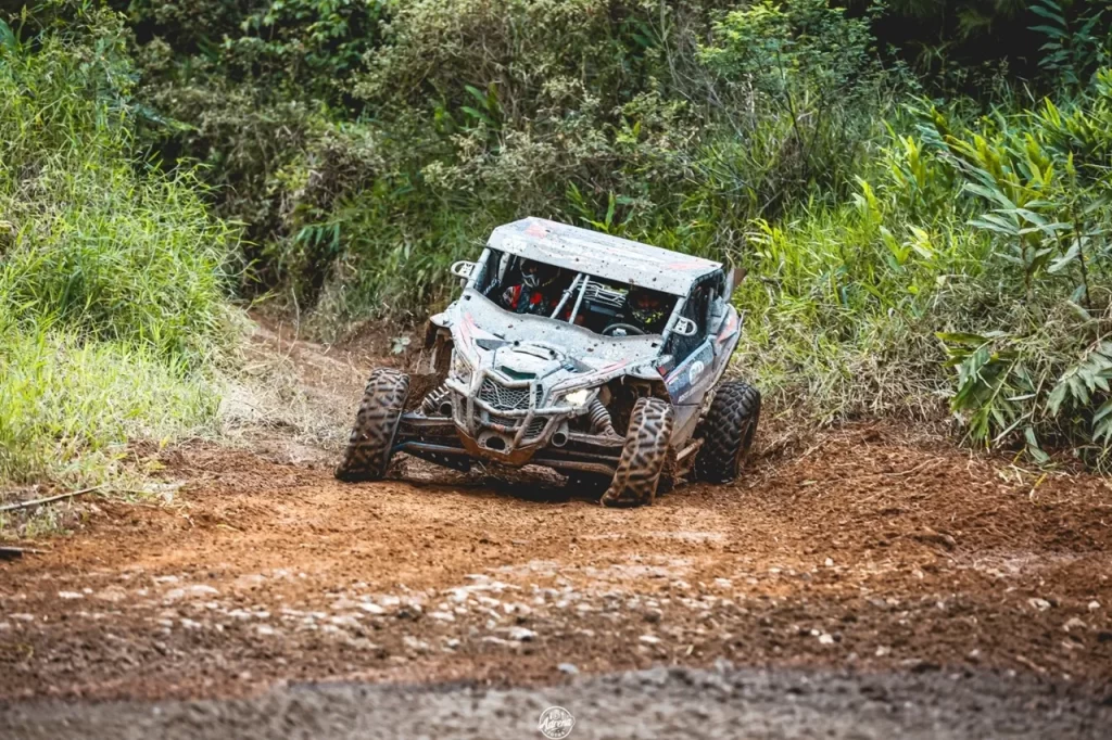 Rally Baja e festival musical movimentam Balneário Piçarras neste fim de semana