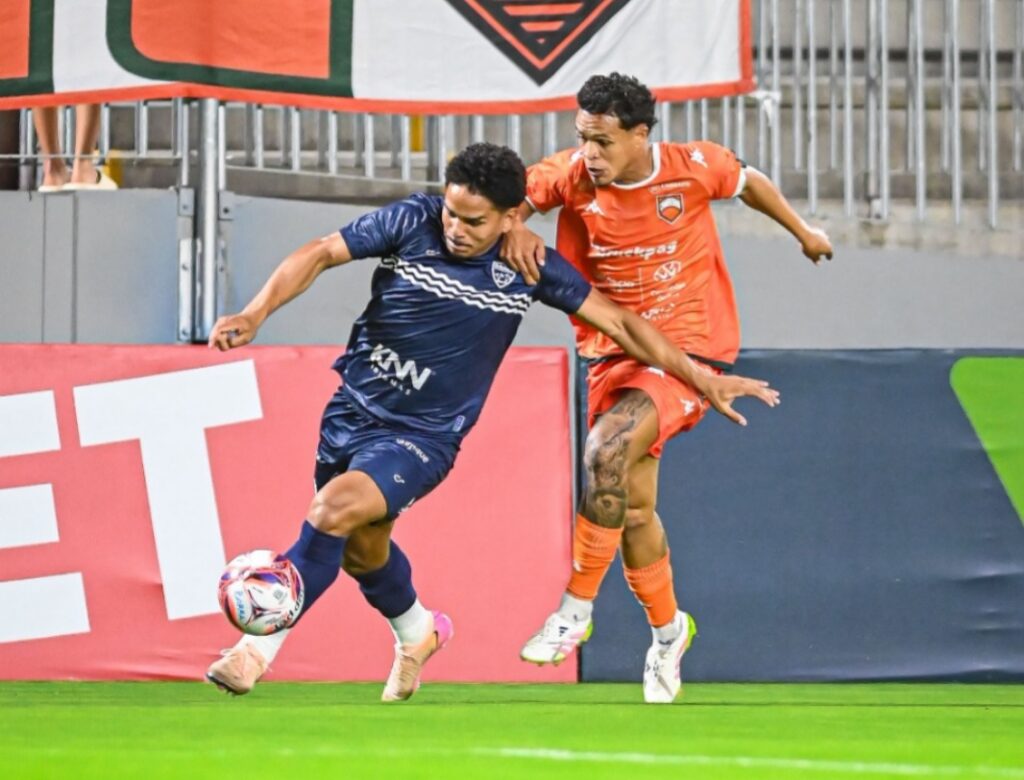 Barra vence Camboriú e garante primeira vaga na final do Catarinense 2026