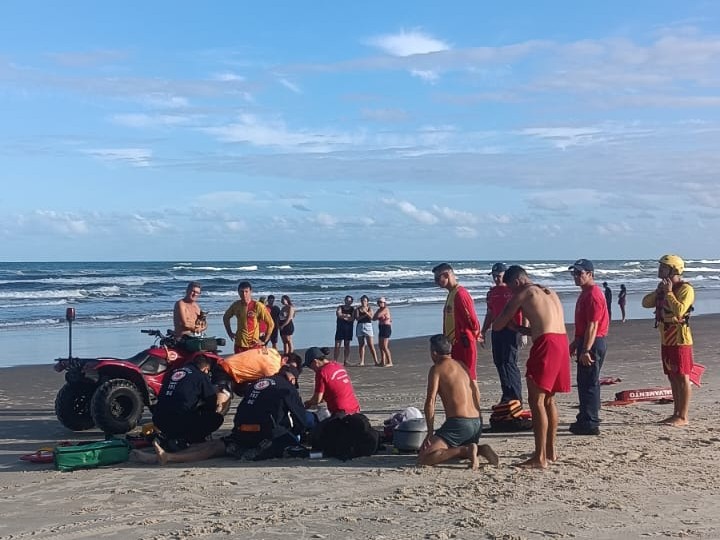 Jovem de 18 anos morre afogado em Passo de Torres