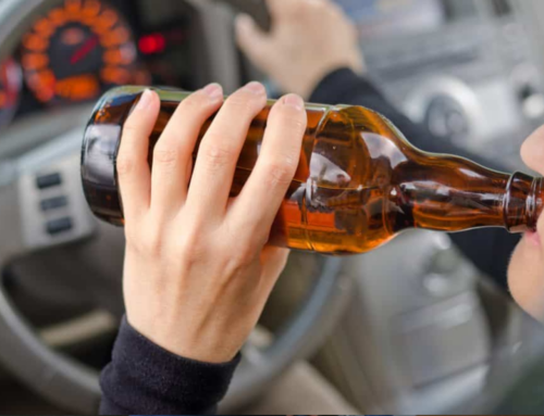 Pai embriagado abandona filhos após fugir da polícia em Araranguá