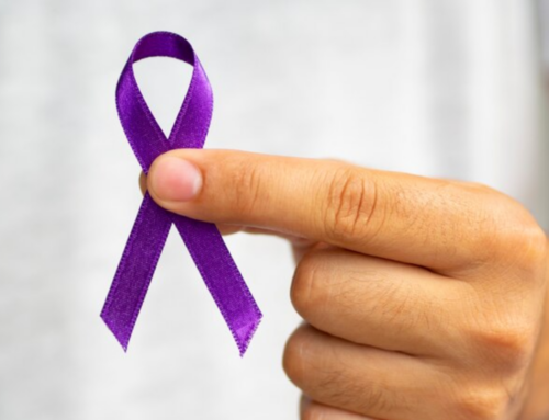 Fevereiro Roxo alerta para Alzheimer e importância do diagnóstico precoce