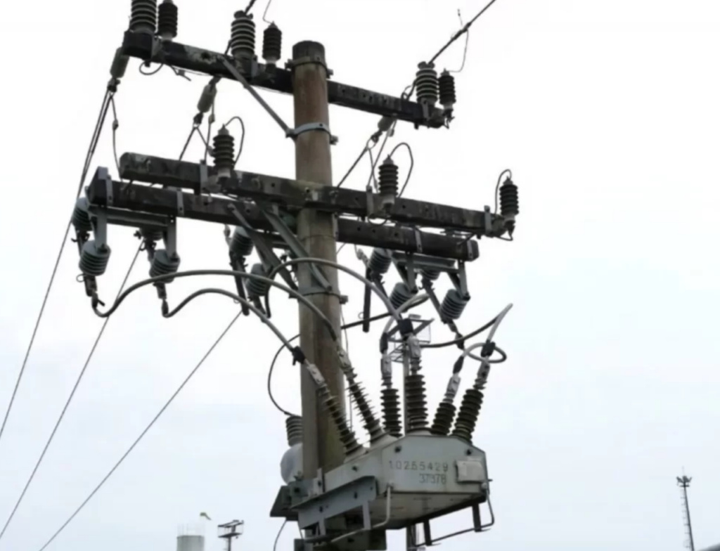 Celesc permite pagar conta de luz em até 21 vezes no cartão