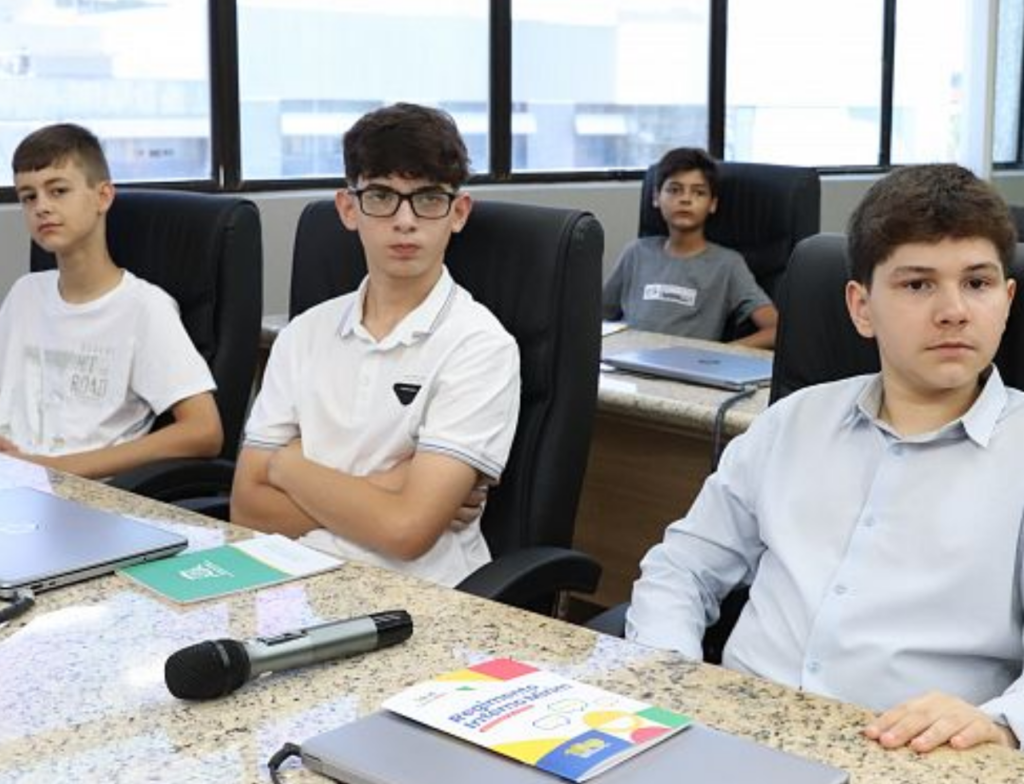 Câmara de Criciúma instala 8ª Legislatura Mirim nesta quinta