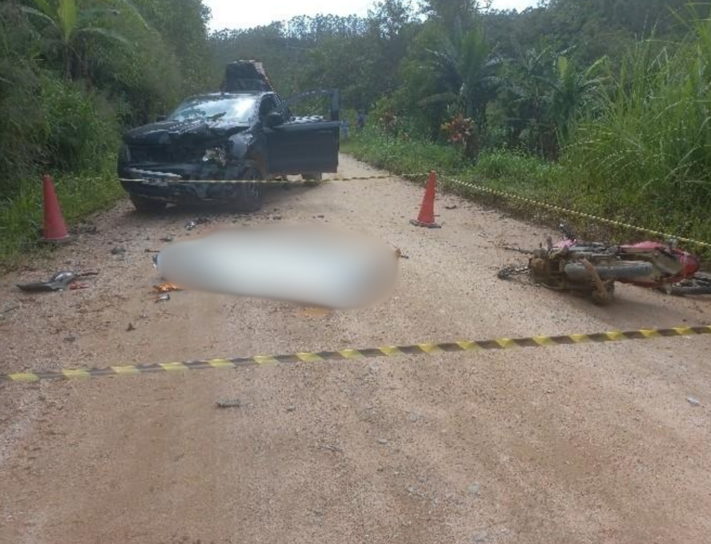 Adolescente de 15 anos morre em colisão frontal