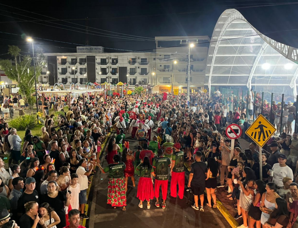 Carnarroio 2026 reúne milhares e reforça tradição no Arroio