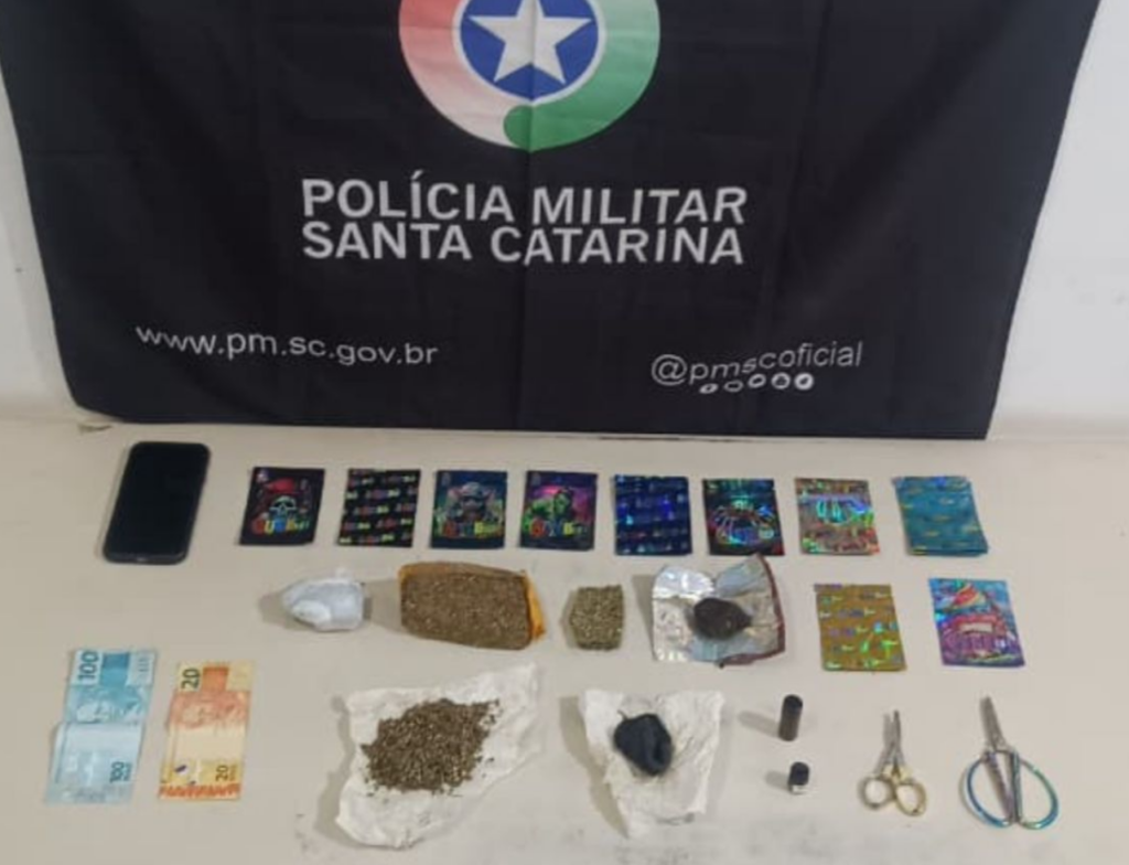 Homem é preso por furto após perseguição na orla de Balneário Arroio do Silva