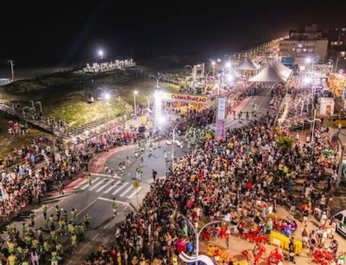 Carnaval altera horários de serviços em Balneário Gaivota, Criciúma e Araranguá