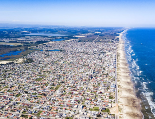 Prefeito de Balneário Rincão busca apoio em Brasília para projeto de saneamento