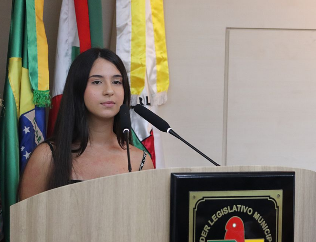 Vereadores detalham Câmara Mirim, nova sede e debate sobre aumento de cadeiras