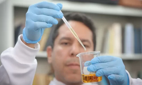 São Paulo confirma 12ª morte por bebida contaminada com metanol