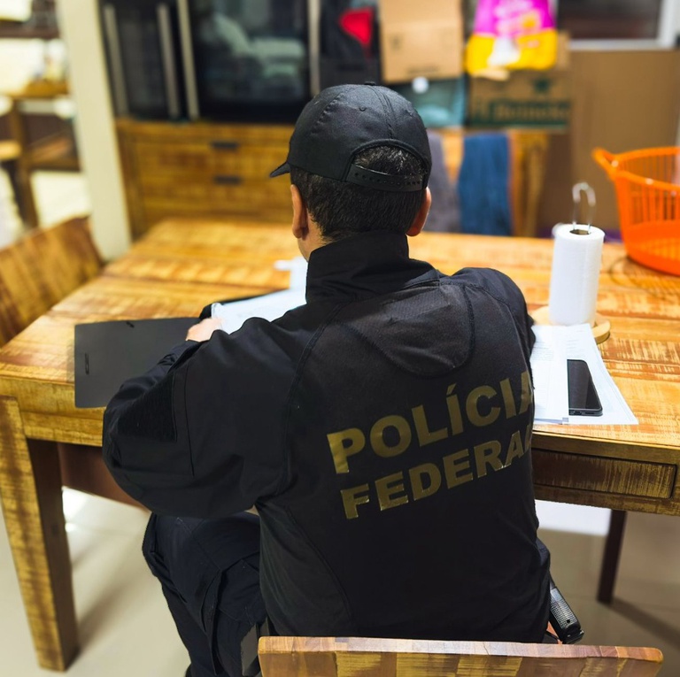 Envolvimento de policiais civis em esquema de lavagem de dinheiro é alvo de operação conjunta em SP