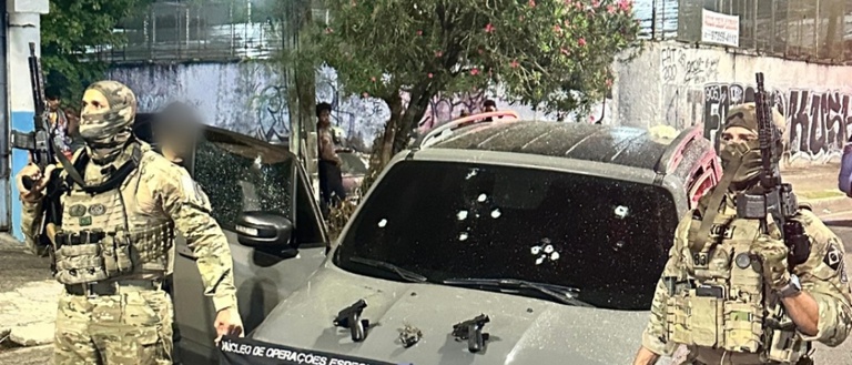 Perseguição policial e confronto resulta em dois integrantes de quadrilha de roubo de veículos mortos no RJ