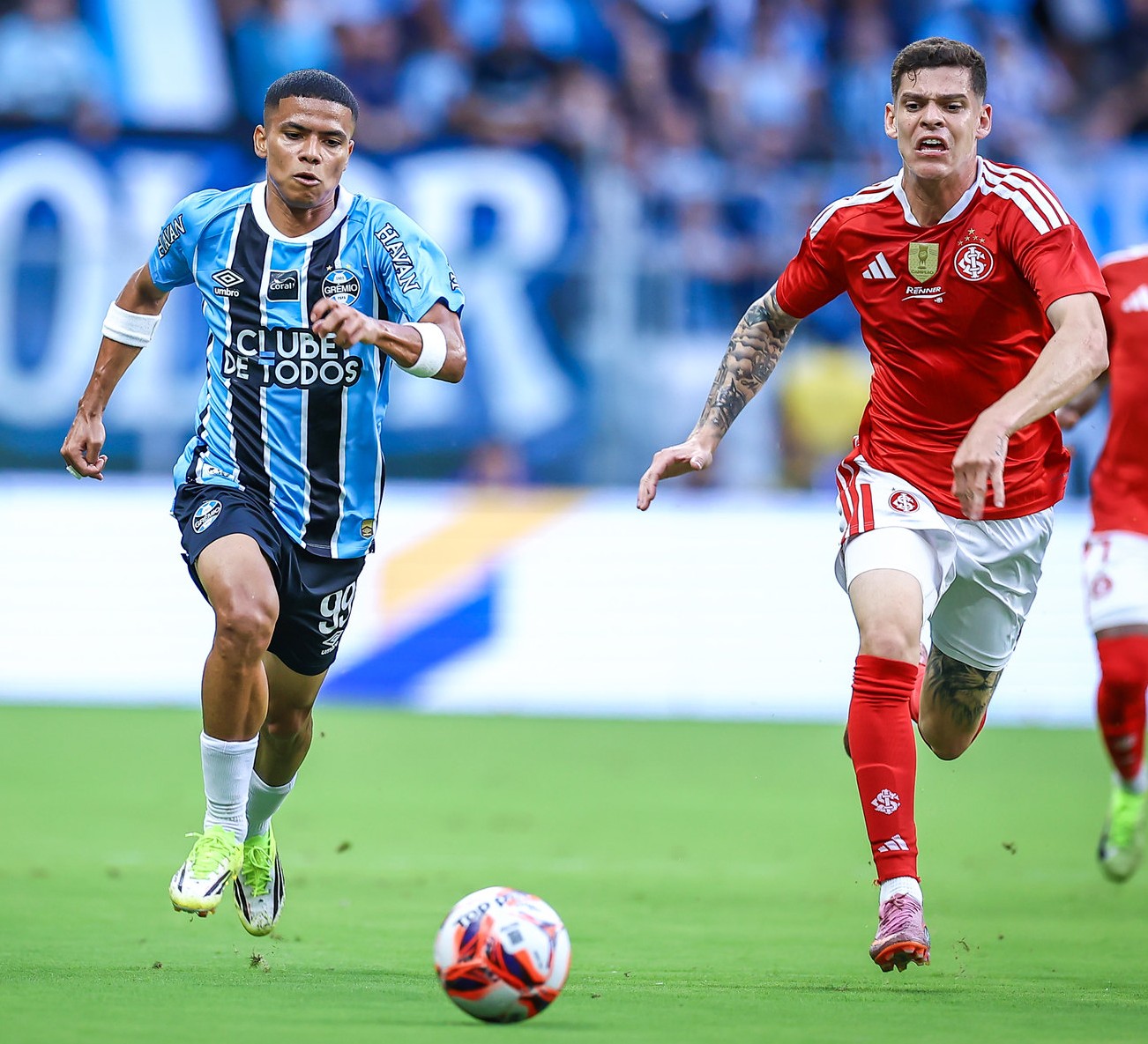 Inter e Grêmio finalizam preparação para Gre-Nal em busca do título gaúcho